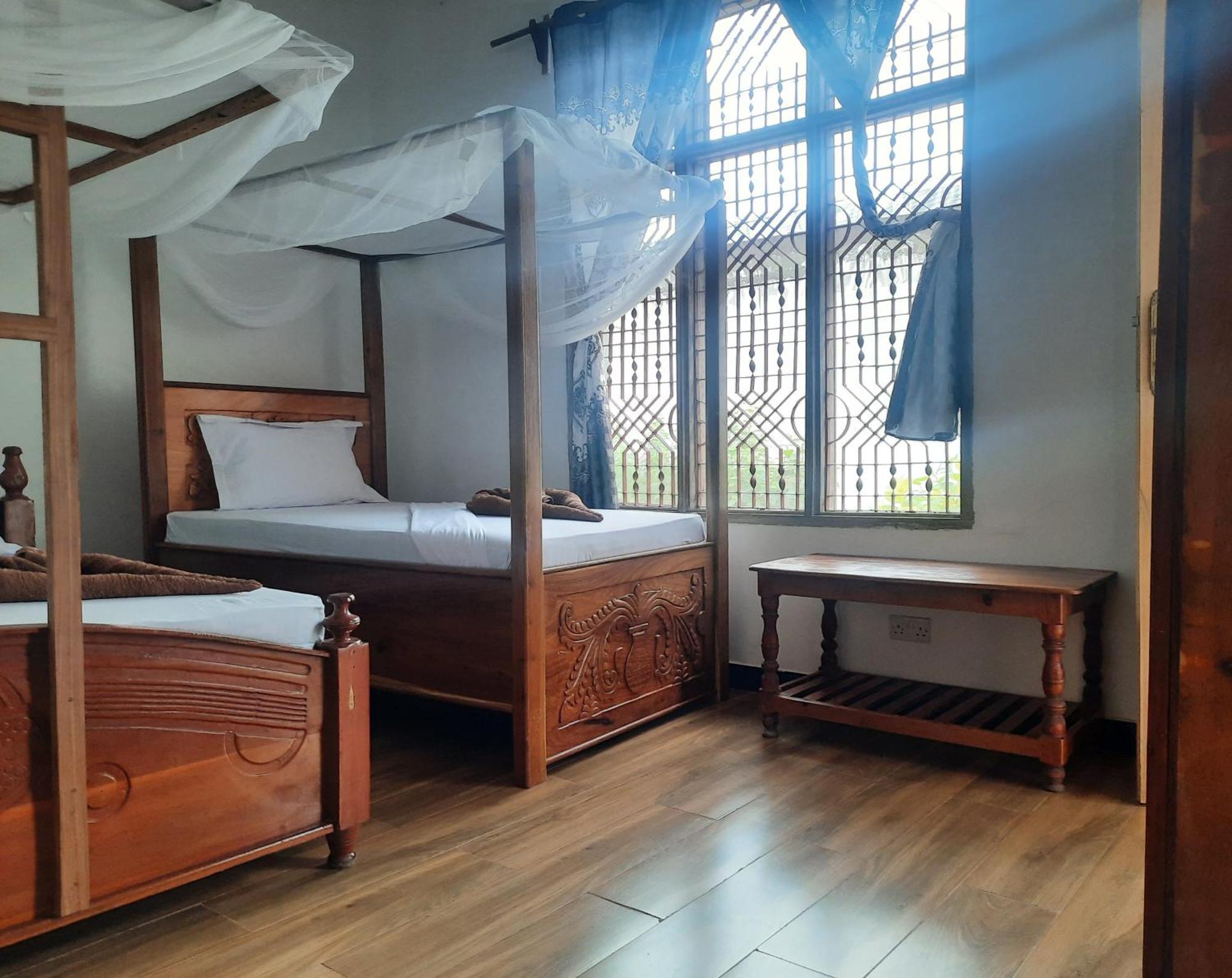 Bed and Breakfast Kajificheni House Нунгві Екстер'єр фото