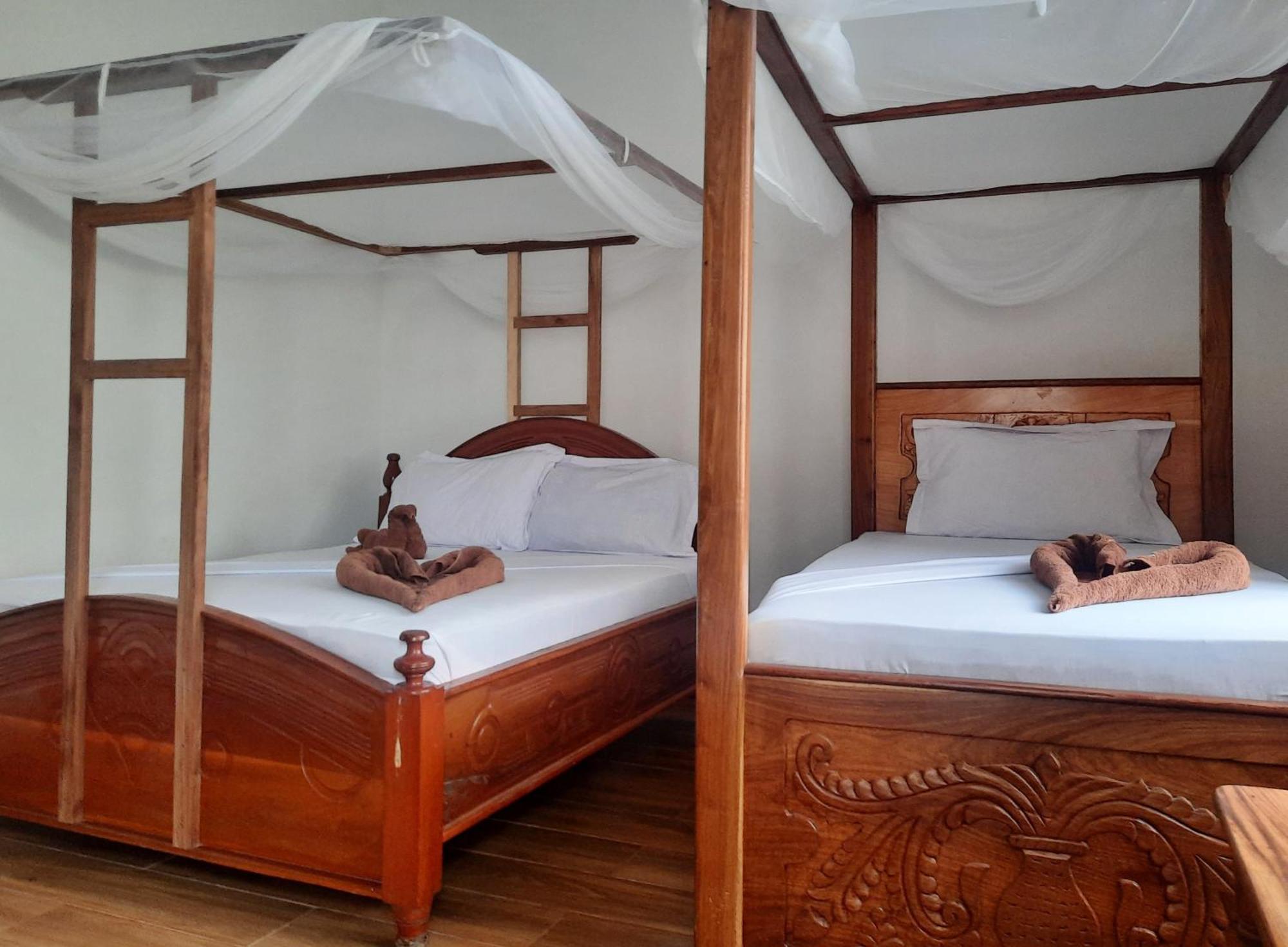 Bed and Breakfast Kajificheni House Нунгві Екстер'єр фото